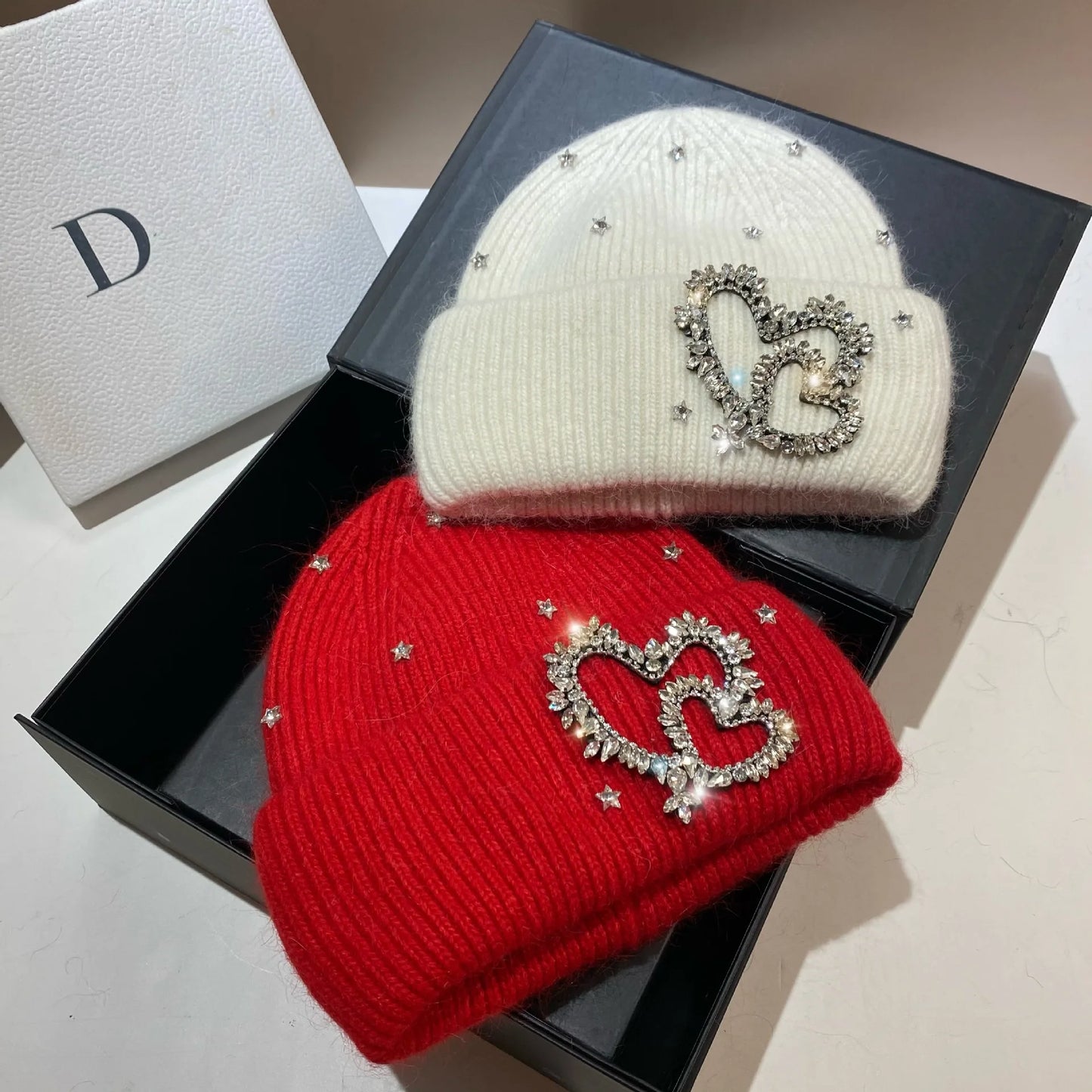 Real Rabbit Fur Women's Knitted Hat Luxury Rhinestones Heart Pattern Winter Beanie Designer Hats Lady Warm Walking Bonnet Beanie