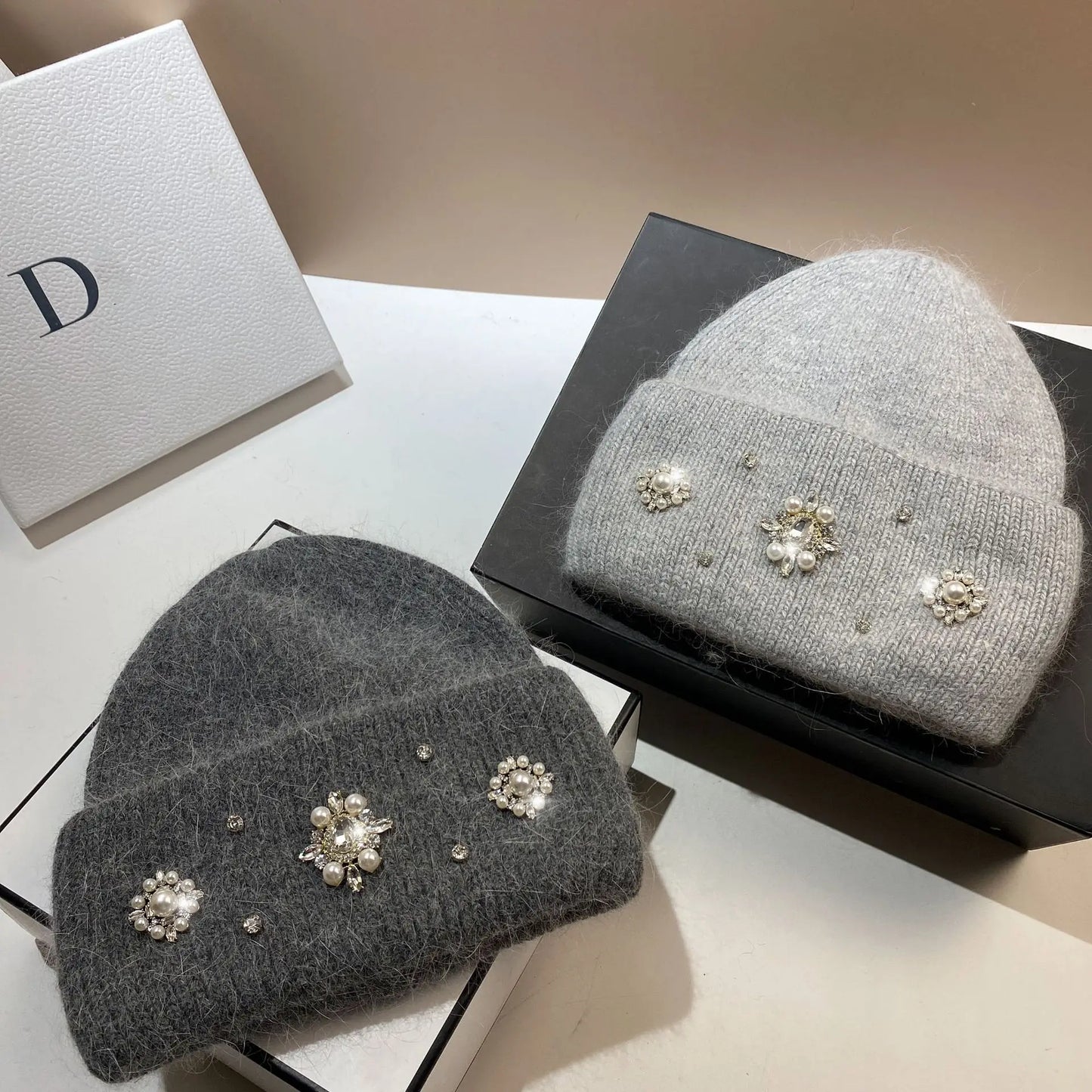 Women Luxury Rhinestones Knitted Hat Autumn Winter Rabbit Fur Beanie Cap Female Thicken Warm Skullies Caps