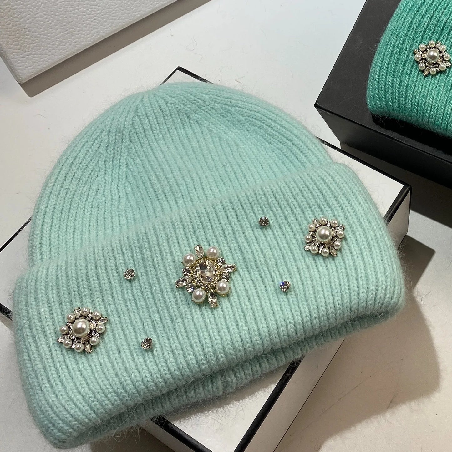Women Luxury Rhinestones Knitted Hat Autumn Winter Rabbit Fur Beanie Cap Female Thicken Warm Skullies Caps