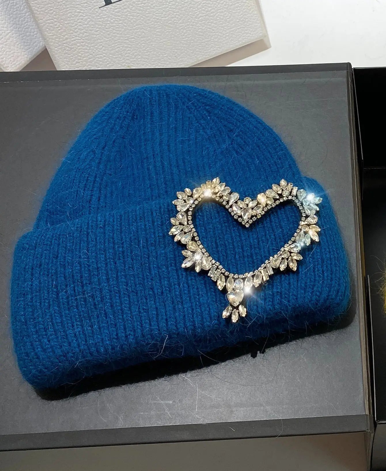 Heart Pattern Rhinestone Winter Knitted Hats for Women Real Rabbit Fur Beanies Caps Tide Brand Lady Warm Walking Beanie Hat